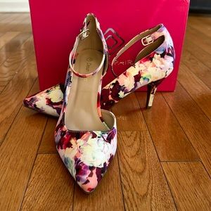 Dream Paris floral heels